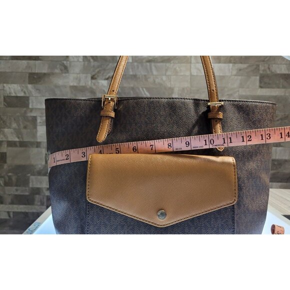 Michael Kors Jet Set Logo Pocket Brown Medium Tote Bag- - Picture 13 of 15